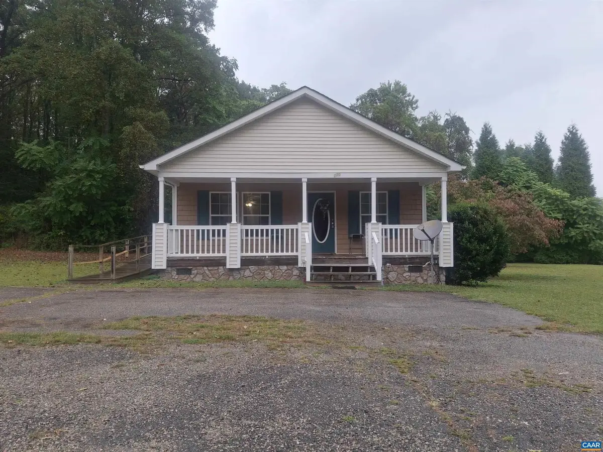 220 Camden St, Dillwyn, VA 23936 - Image #1