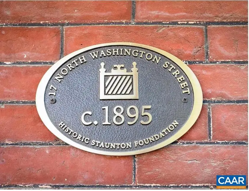 17 N Washington St, Staunton, VA 24401 - Image #3