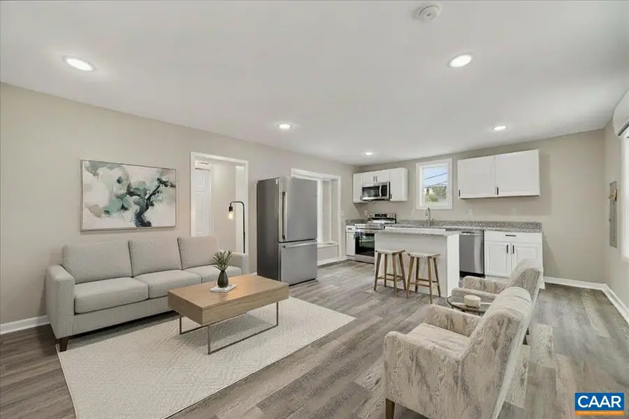 1003 W Johnson St, Staunton, VA 24401 - Image #3