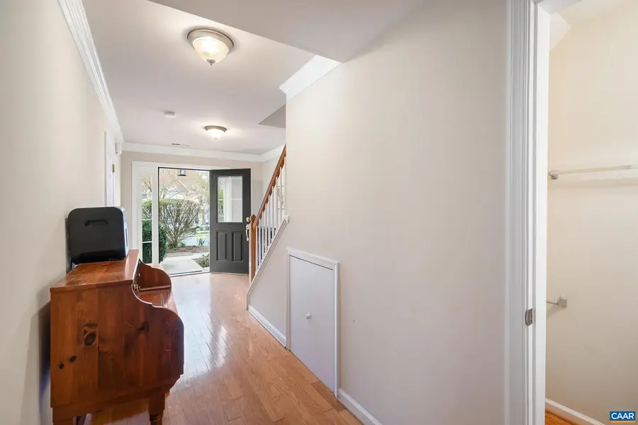 106 Melbourne Prk #f, Charlottesville, VA 22901 - Image #3