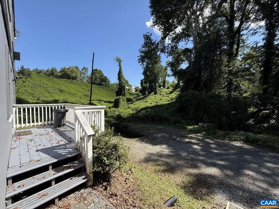 Unit A & B 301 Paton St #a & B, Charlottesville, VA 22903 - Image #3