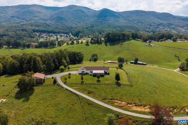 3225 Lynn Hollow Rd, NORTH TAZEWELL, VA 24630