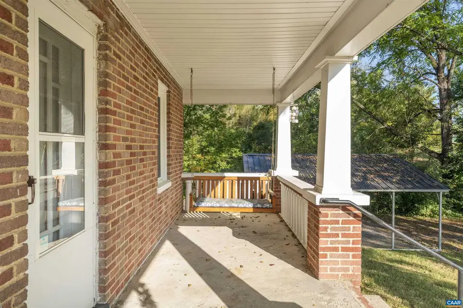 37 Peggys Ln, Fishersville, VA 22939 - Image #3