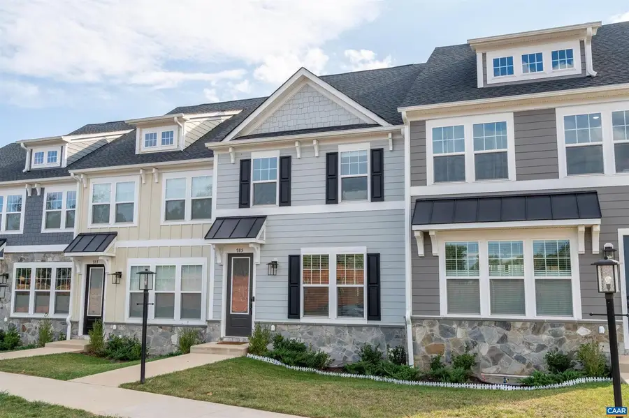 785 Park Ridge Dr, Crozet, VA 22932 - Image #3