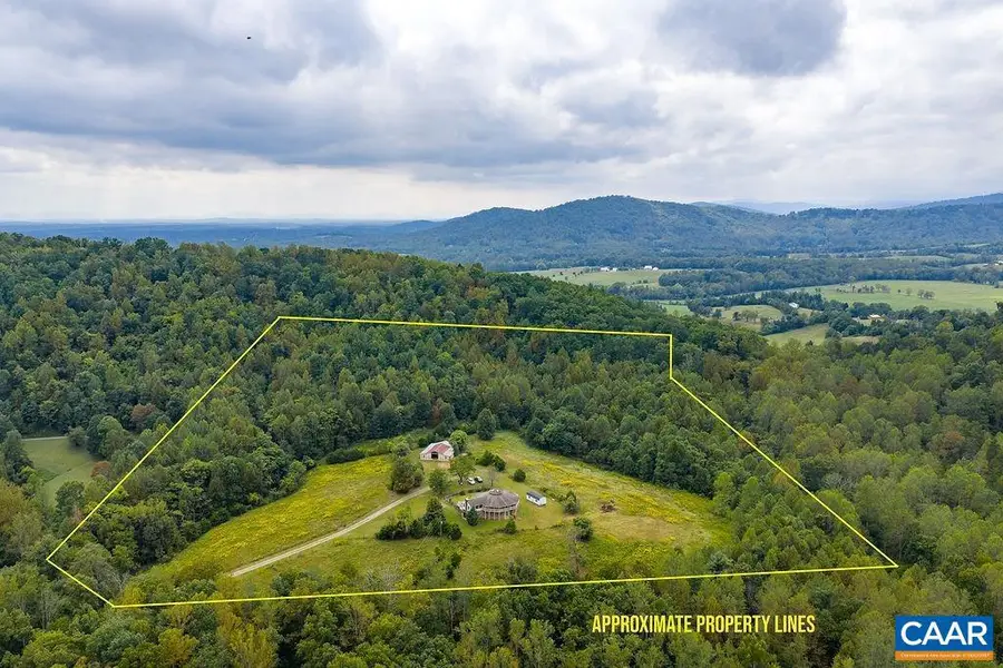 536 Redbud Dr, Stanardsville, VA 22973 - Image #2