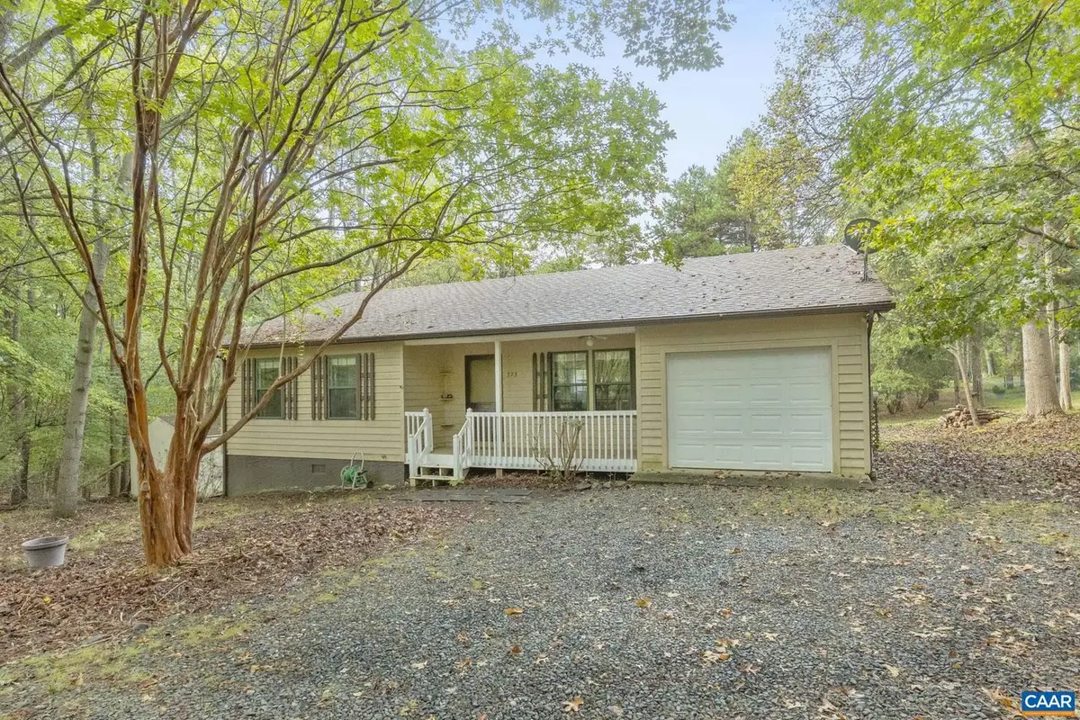 323 Jefferson Dr, Palmyra, VA 22963 - Image #1