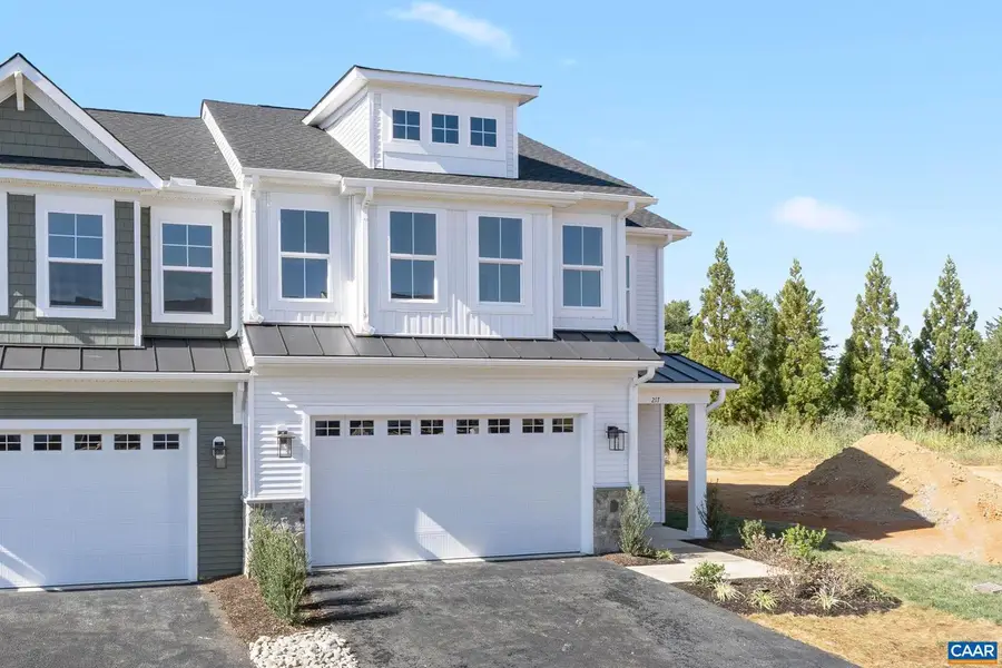 79 Springdale Rd, Waynesboro, VA 22980 - Image #2