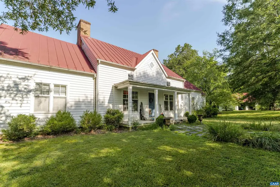 410 Laughton Ln, Kents Store, VA 23084 - Image #2