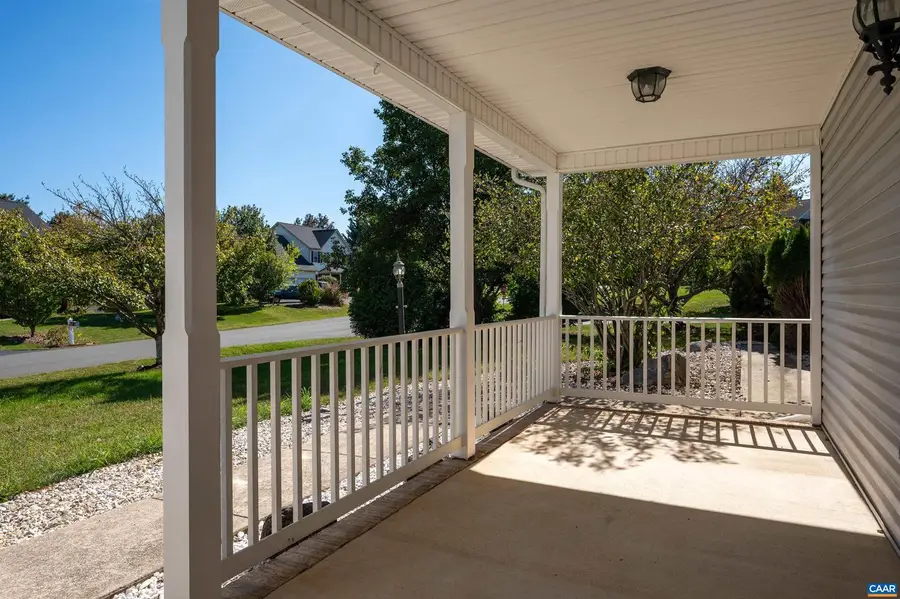 48 Lillian Dr, Fishersville, VA 22939 - Image #3