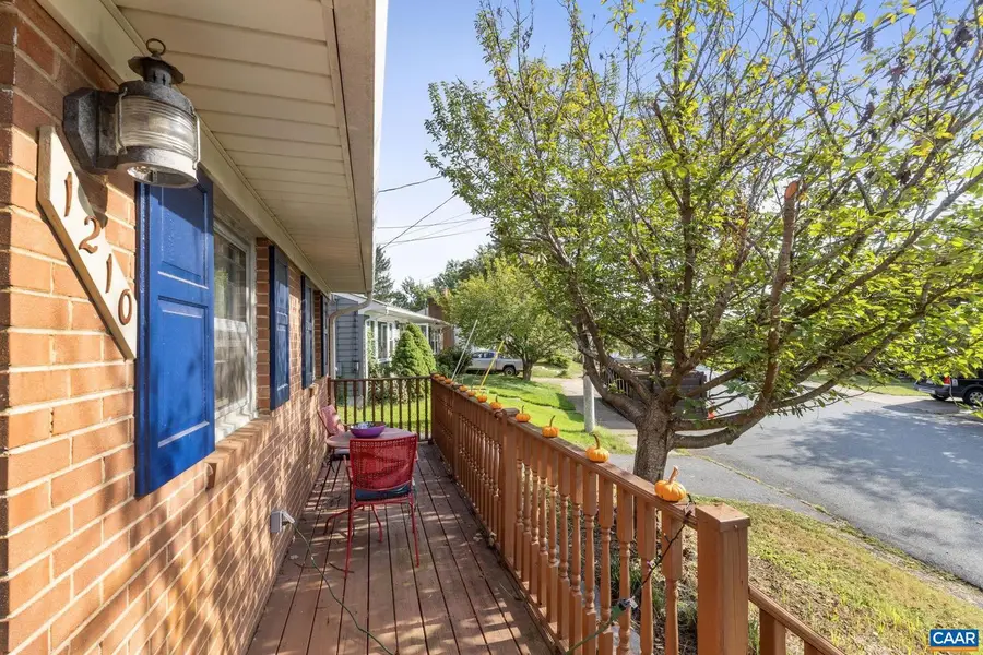 1210 Agnese St, Charlottesville, VA 22901 - Image #3