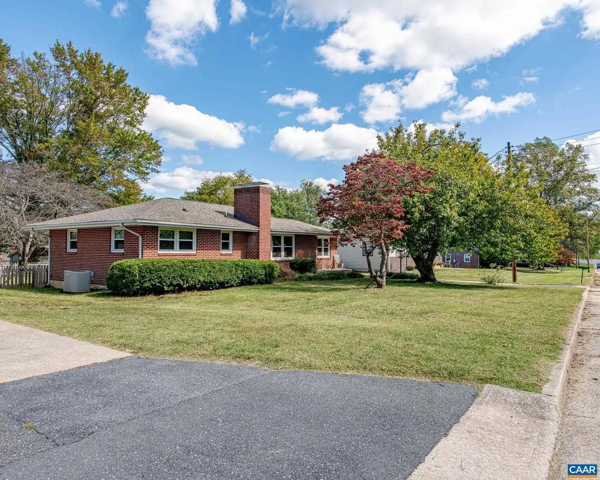 1837 S. Talbott Pl, Waynesboro, VA 22980 - Image #1