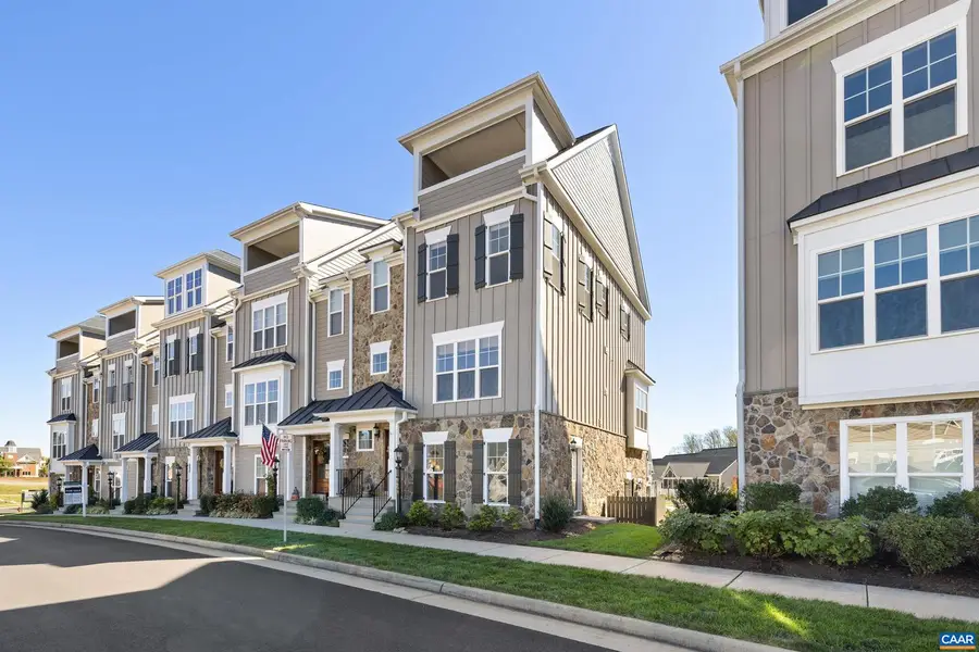 5459 Golf Dr, Crozet, VA 22932 - Image #2