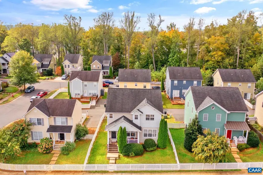 737 Country Green Rd, Charlottesville, VA 22903 - Image #3