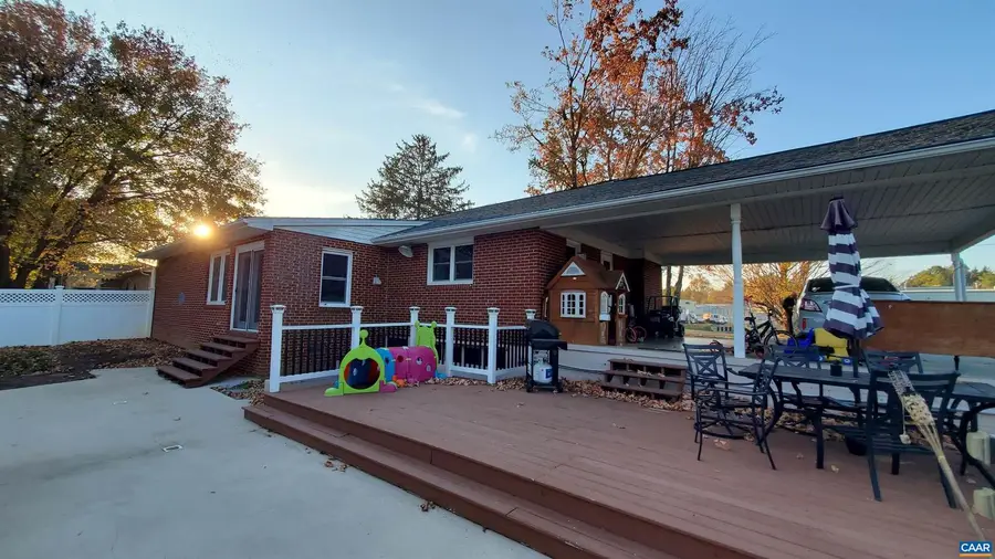 138 Tinkling Springs Rd, Fishersville, VA 22939 - Image #3