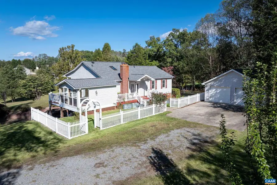 173 Lawsons Farm Dr, Ruckersville, VA 22968 - Image #2