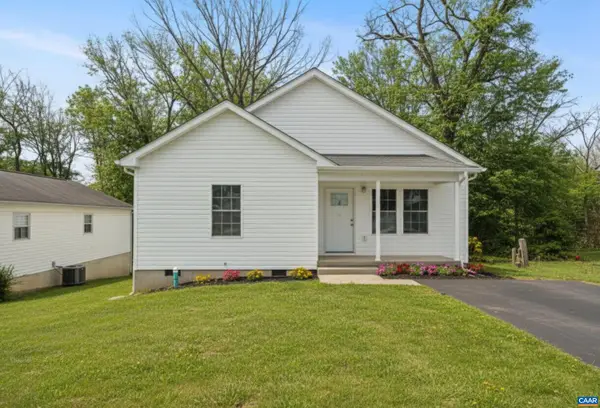 913 Gardner St, WAYNESBORO, VA 22980