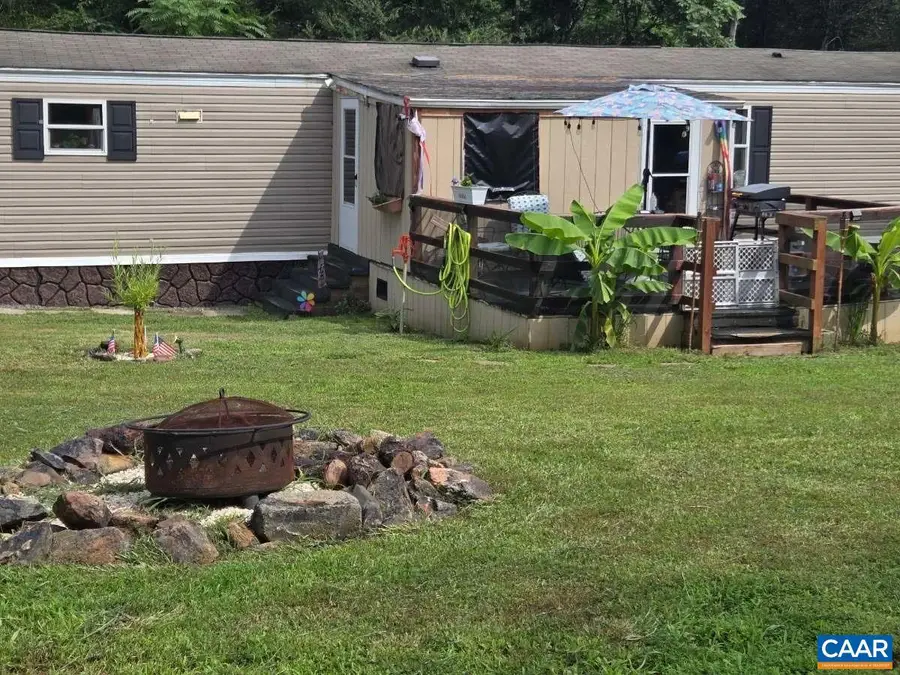 2018 Parker Mountain Rd, Stanardsville, VA 22973 - Image #3