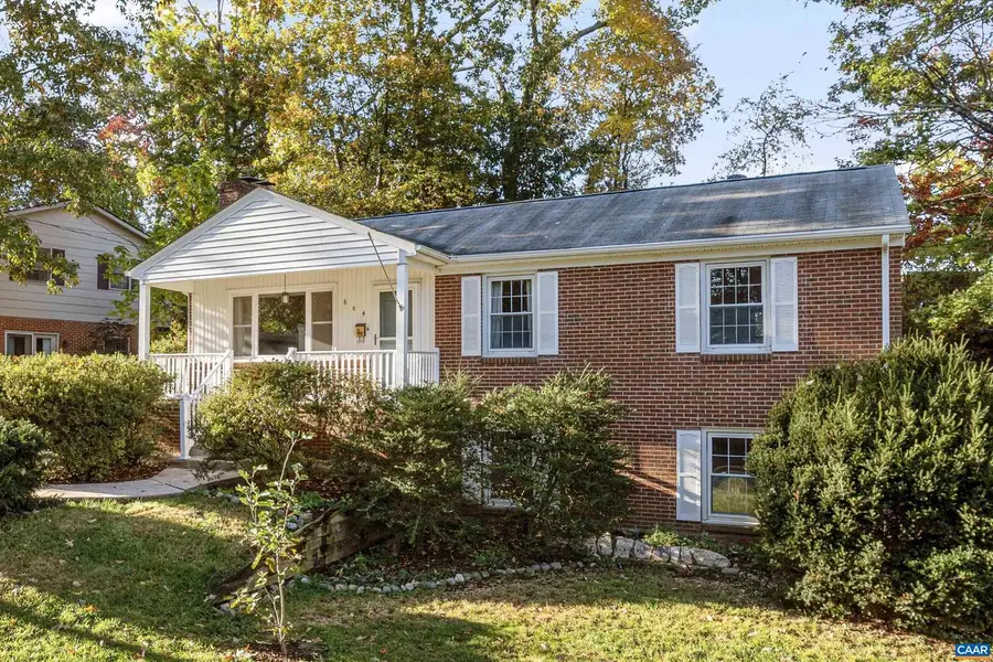 604 Shamrock Rd, Charlottesville, VA 22903 - Image #3