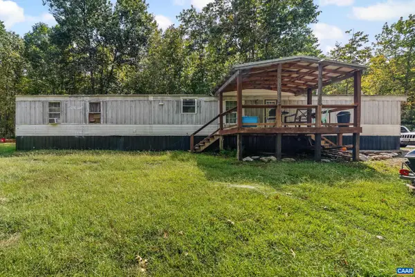 386 Cub Creek Rd, APPOMATTOX, VA 24522