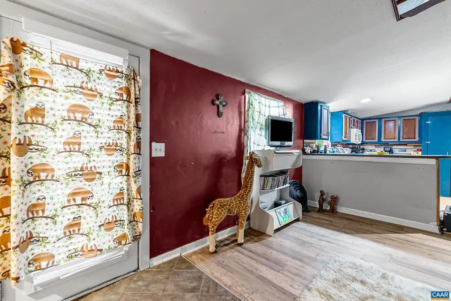 386 Cub Creek Rd, Appomattox, VA 24522 - Image #3