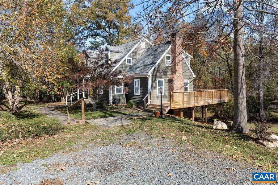 555 Gillums Ridge Rd, Charlottesville, VA 22903 - Image #2