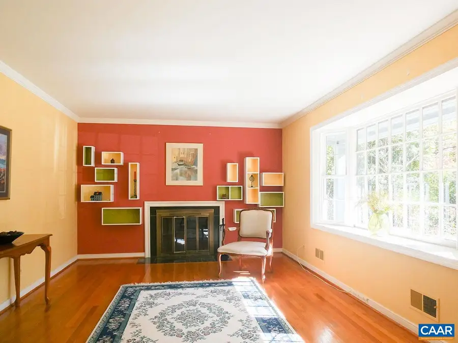 107 Elkhorn Rd, Charlottesville, VA 22903 - Image #3