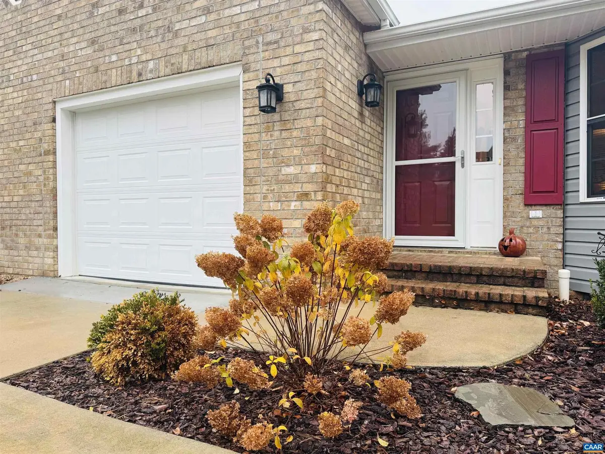 30 New Brunswick Rd, Fishersville, VA 22939 - Image #1