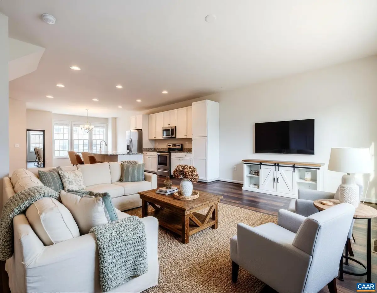 236 Willowshire Ct, Waynesboro, VA 22980 - Image #1