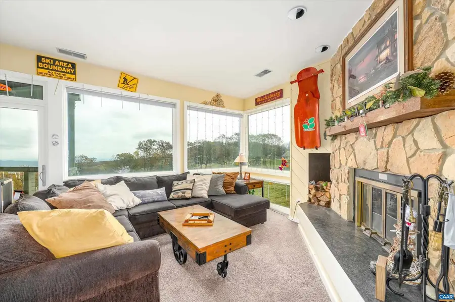 907 Diamond Hill Condos, Wintergreen Resort, VA 22967 - Image #3