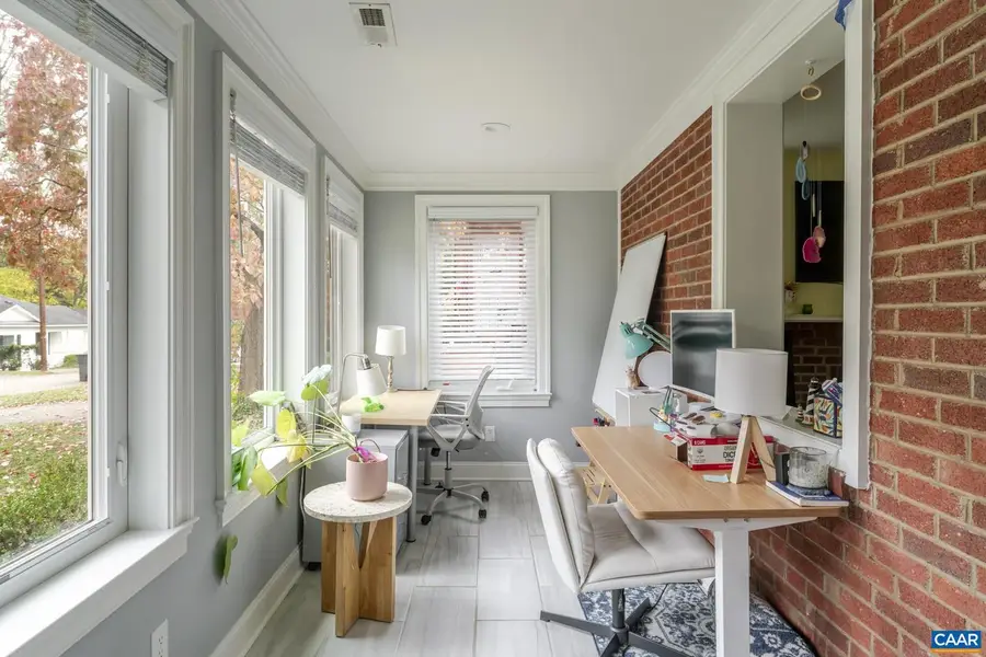 203 Raymond Ave, Charlottesville, VA 22903 - Image #3