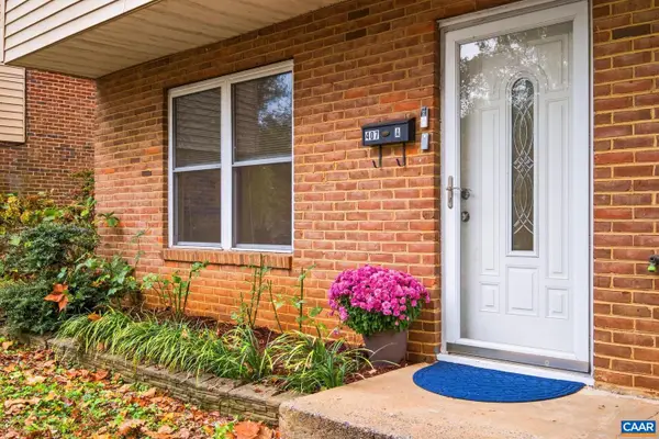 407 Valley Road Ext #a, CHARLOTTESVILLE, VA 22903