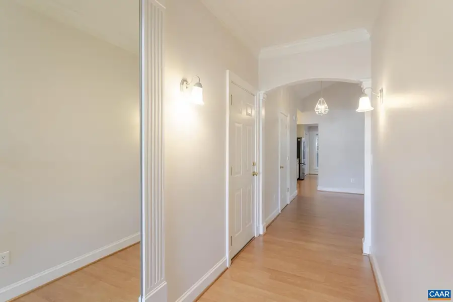 412 Heritage Ct, Charlottesville, VA 22903 - Image #3