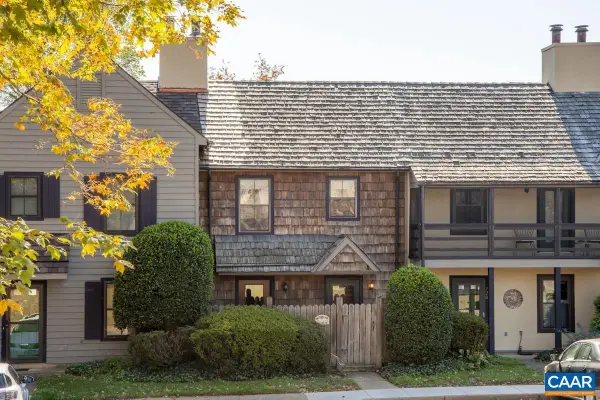 722 Merion Greene, CHARLOTTESVILLE, VA 22901