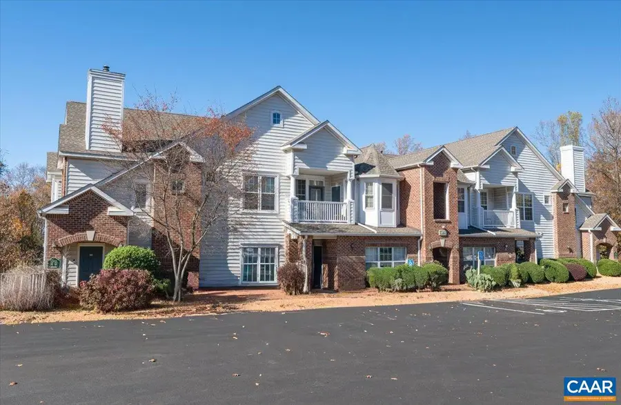 1075 Weybridge Ct #103, Charlottesville, VA 22911 - Image #2