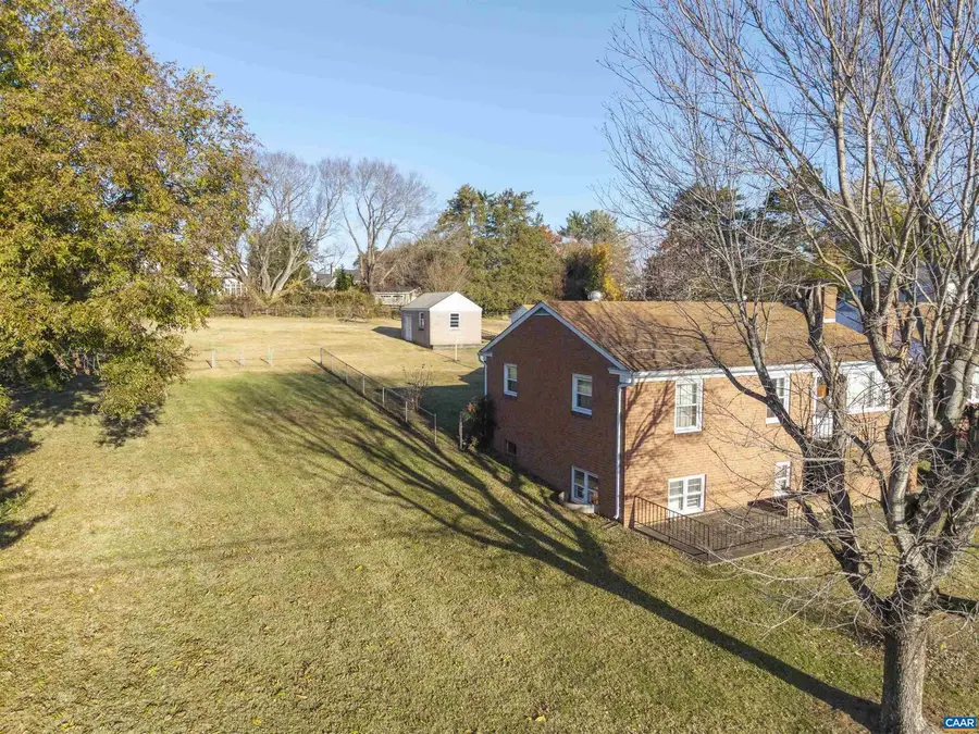 1007 Saint Clair Ave, Charlottesville, VA 22901 - Image #3