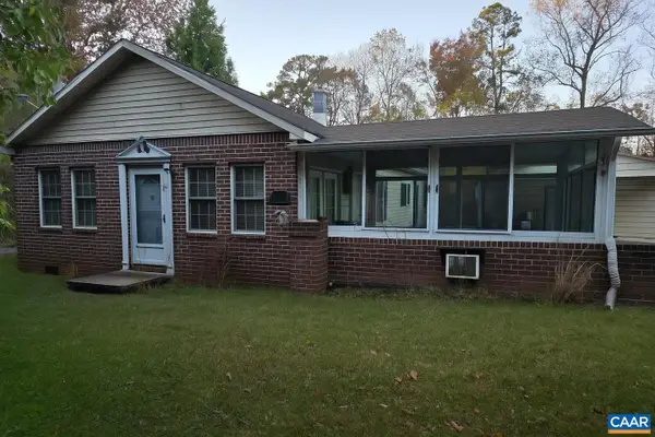 659 Sports Lake Rd, NEW CANTON, VA 23123