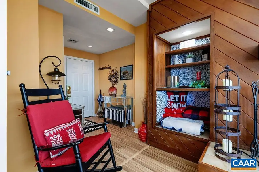 1707 High Ridge Condos, Wintergreen, VA 22967 - Image #2