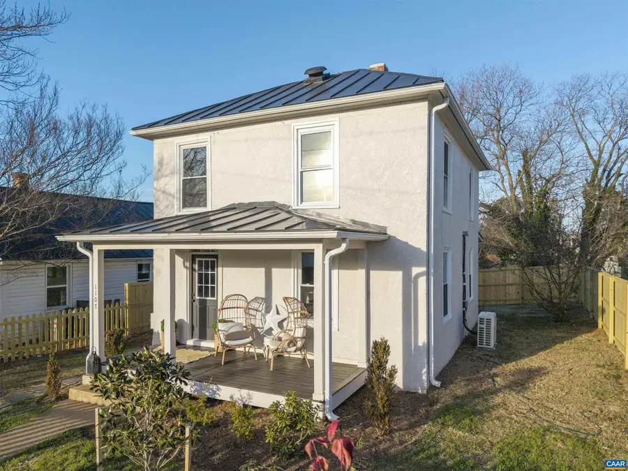 1107 Myrtle St, Charlottesville, VA 22902 - Image #2