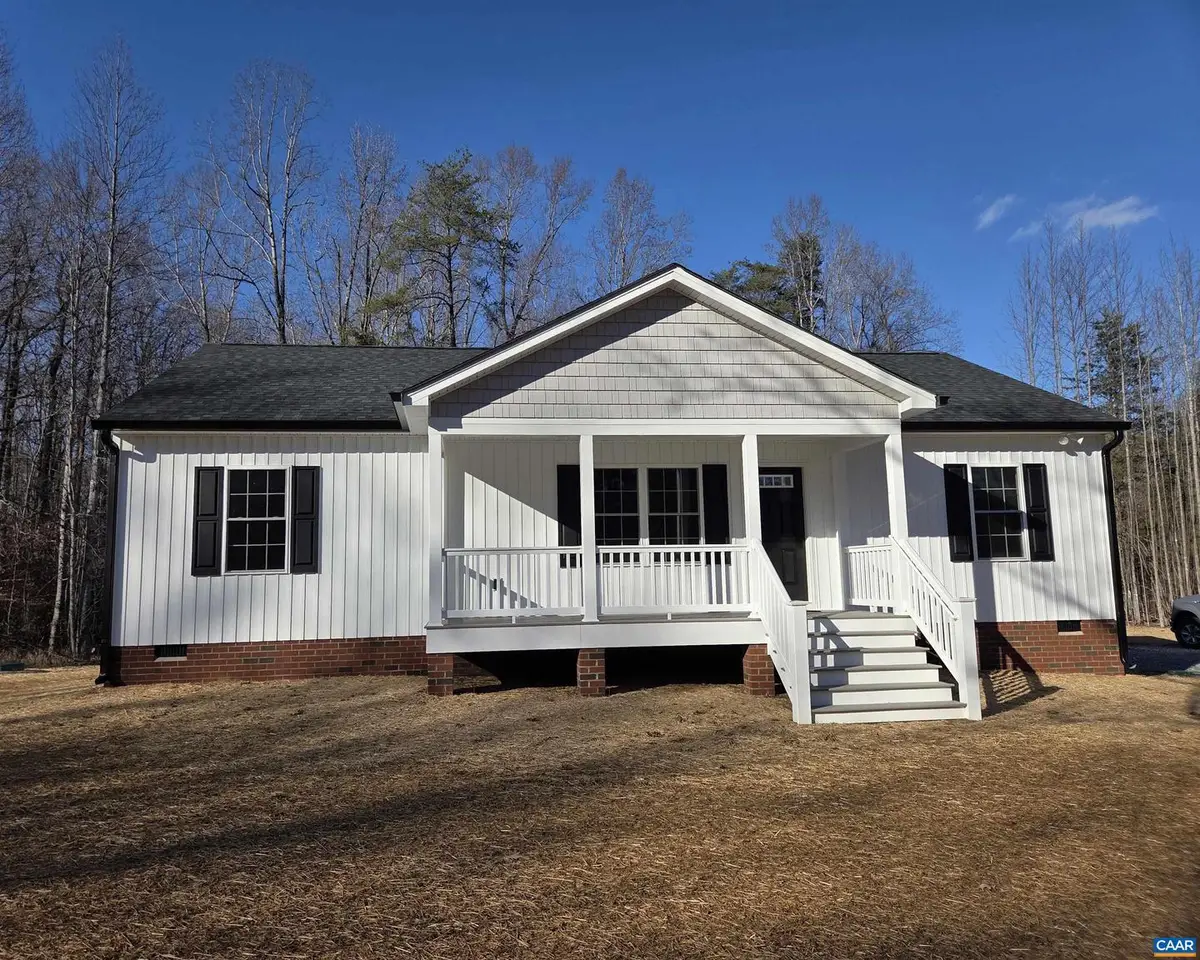 115 Busbees Point Rd, Bumpass, VA 23024 - Image #1