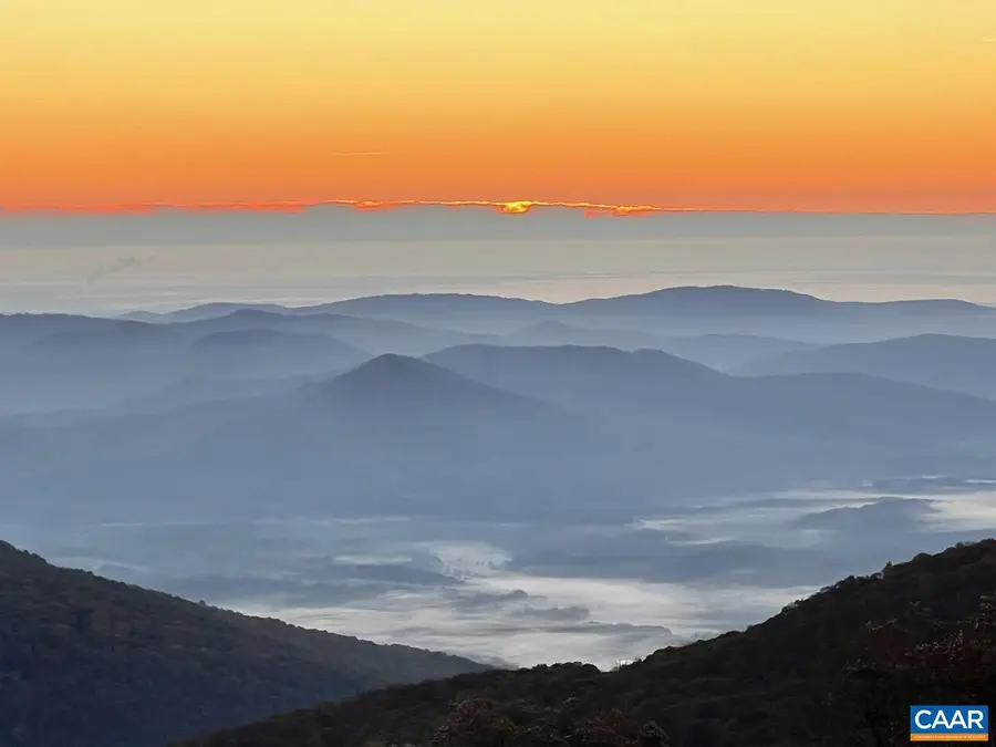 1418 Highlands Condos, Wintergreen, VA 22967 - Image #2