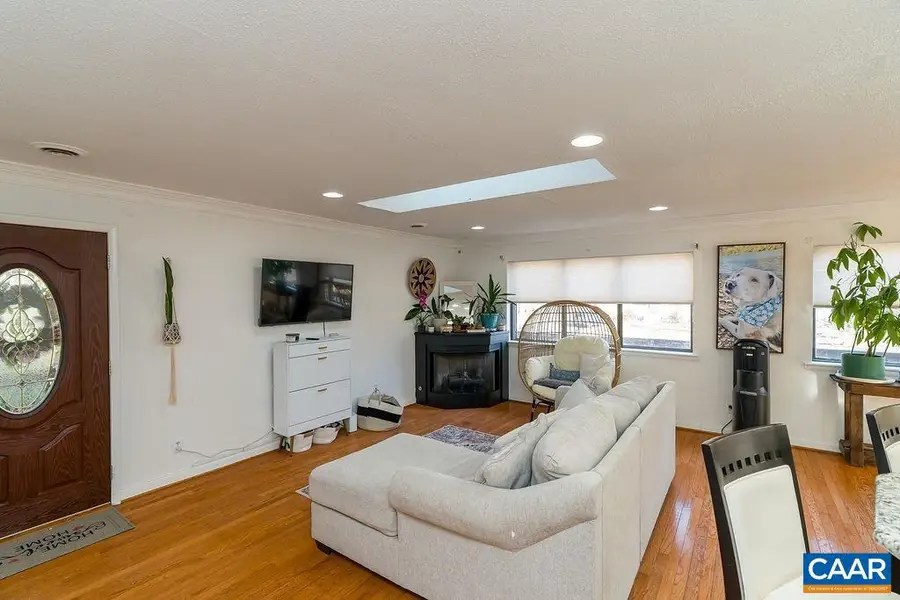 890 Jefferson Dr, Palmyra, VA 22963 - #3