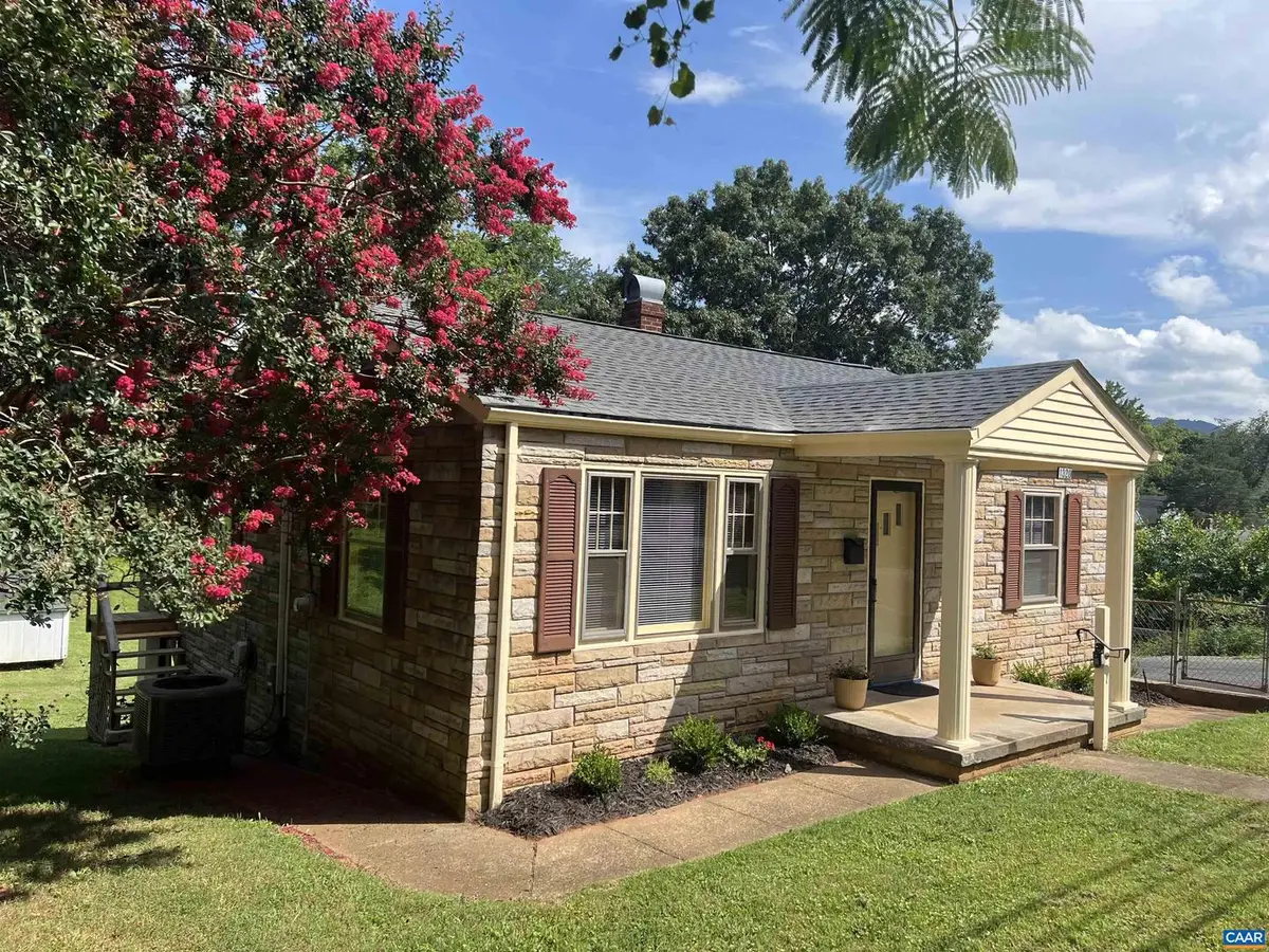 1320 Avon St, Charlottesville, VA 22902 - Image #1