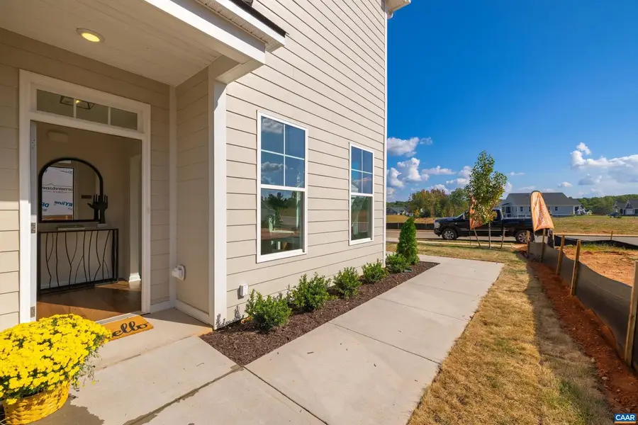 237 Winterberry Dr #f3e-8, Zion Crossroads, VA 22942 - Image #2