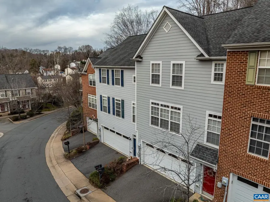 149 Brookwood Dr, Charlottesville, VA 22902 - #3