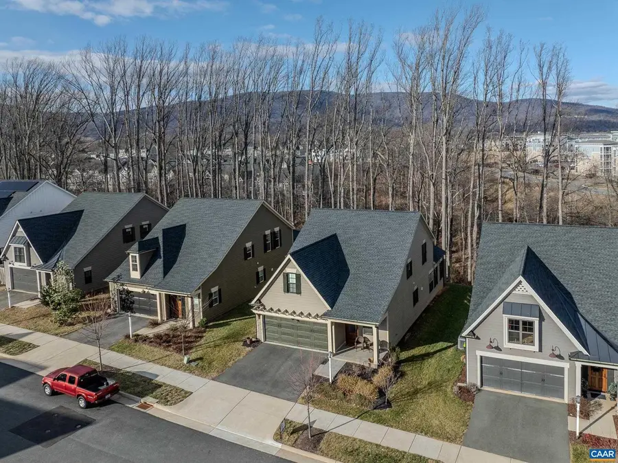 180 Bishopgate Ln, Crozet, VA 22932 - #2