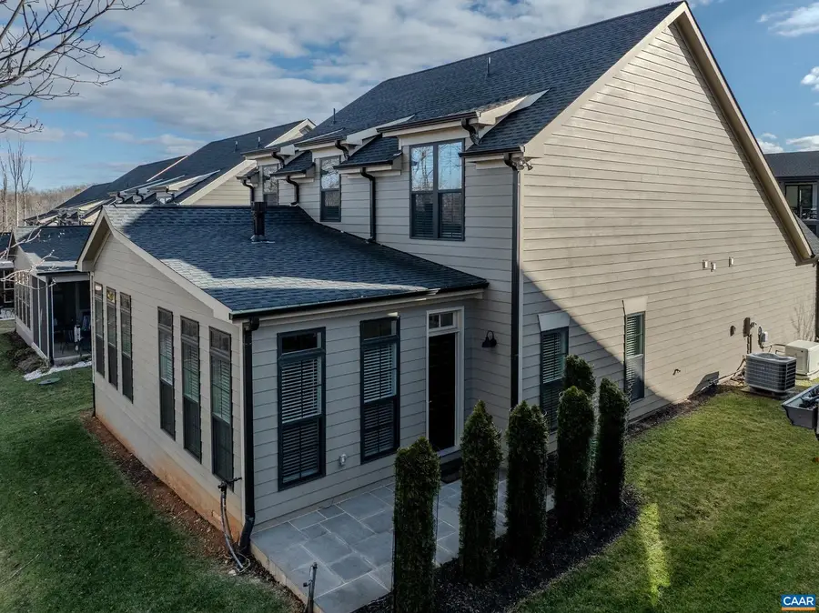 180 Bishopgate Ln, Crozet, VA 22932 - #3