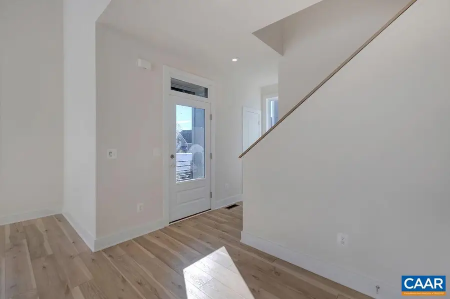 41 Wardell Crest, Charlottesville, VA 22902 - Image #3