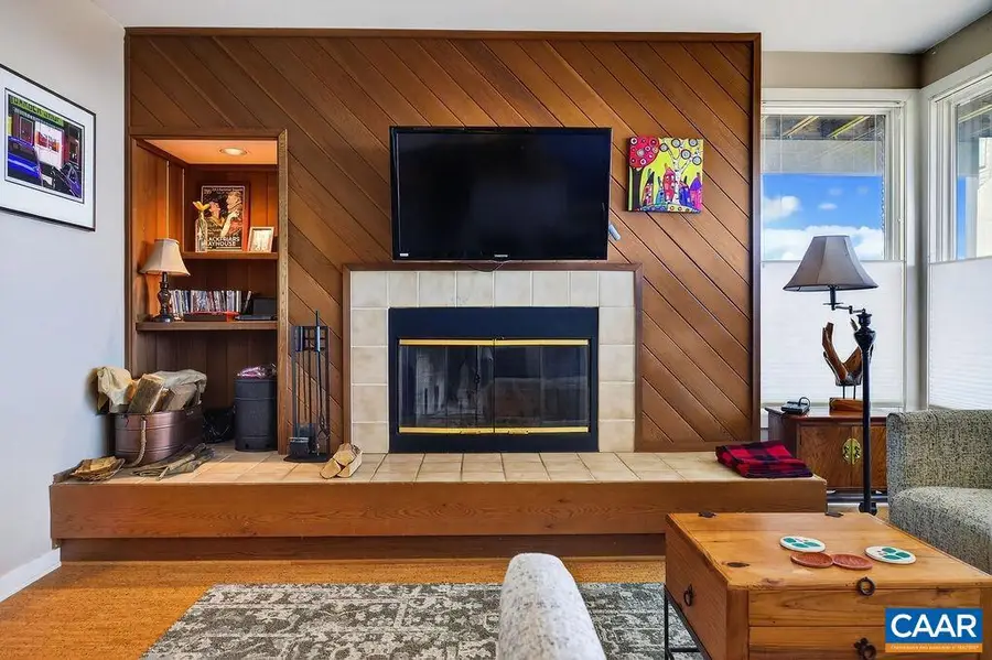 1710 High Ridge Condos, Roseland, VA 22967 - Image #2