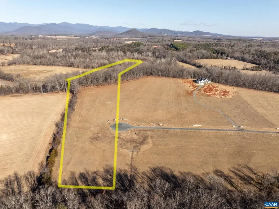 17 Grange Commons Ridge #17, Ruckersville, VA 22968 - #2