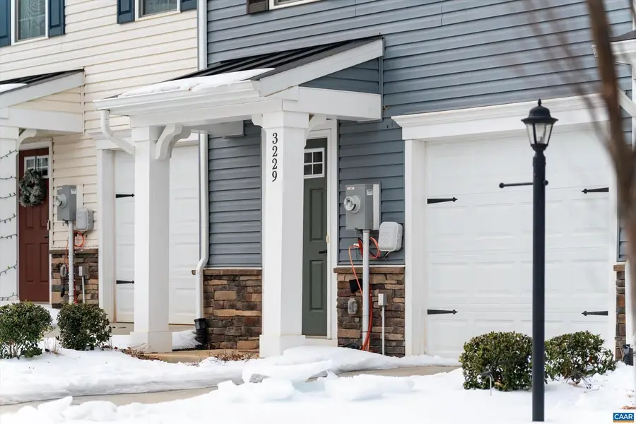 3229 Acadia Dr, Charlottesville, VA 22911 - #3